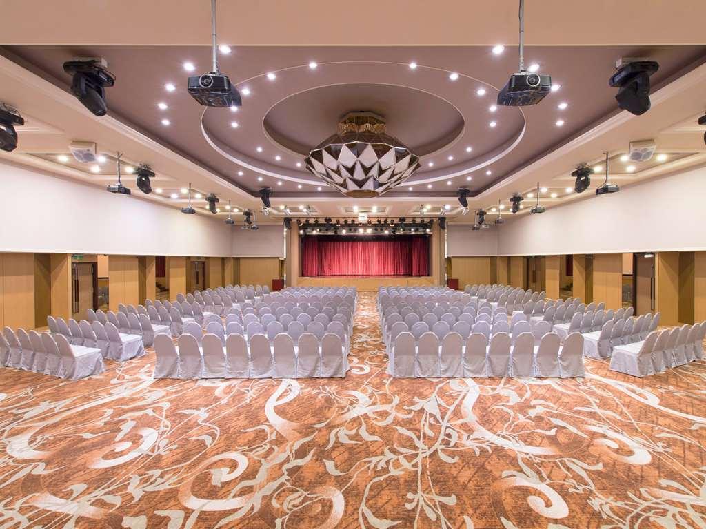 The Howard Plaza Hotel Tchaj-pej Zařízení fotografie The Grand Ballroom